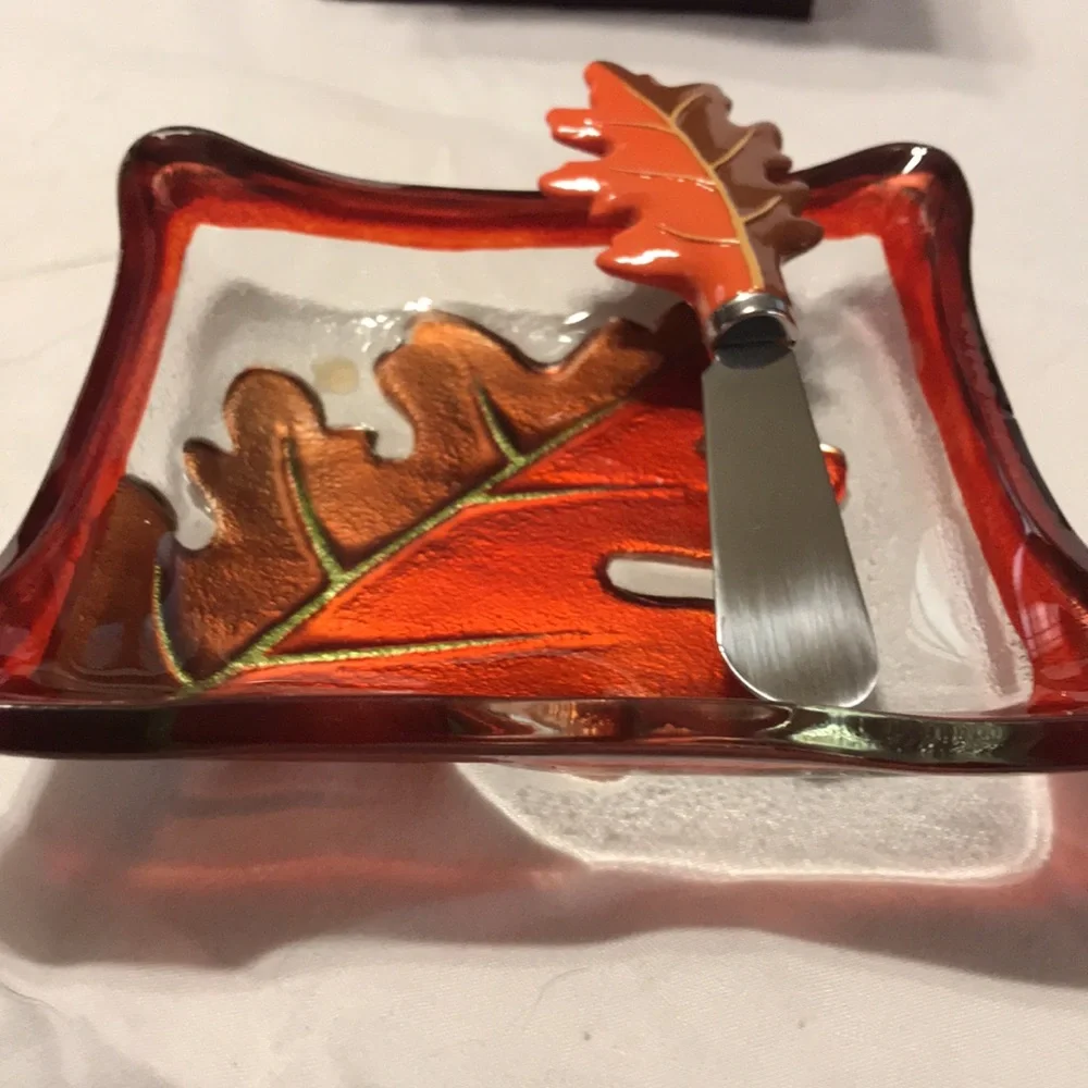 Lori Siebert Leaf Bowl And Spreader